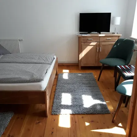 Ferienwohnung Kommunikation 5 * Brandenburg (Brandenburg an der Havel)